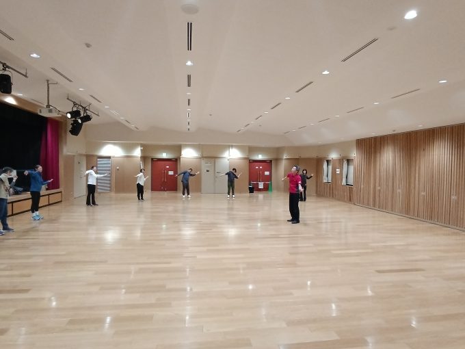 img_Walking_Zengyo0206_01